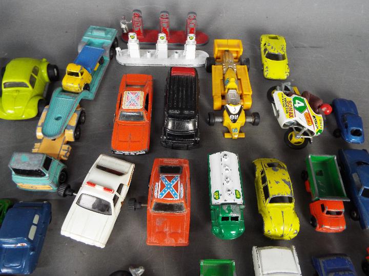 Ertl - Budgie - Tootsietoy - A lot of over 50 loose diecast and plastic vehicles in various scales - Image 4 of 5