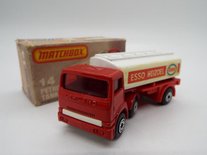 Matchbox - A lot of 5 boxed vehicles including # 4 '57 Chevy, # 14 Leyland Petrol Tanker, - Image 3 of 6