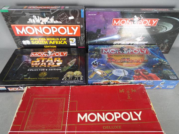 Parker - A collection of 5 boxed Monopoly games including Duel Masters edition, Star Trek edition,