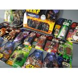 Hasbro - Sambro - Character Toys - A collection of boxed / carded Star Wars items including Saga