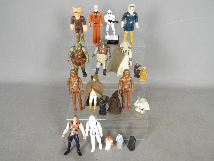 Star Wars - LFL - GMFGI - A lot of 20 loose Star Wars figures and pencil toppers. Lot includes 3.