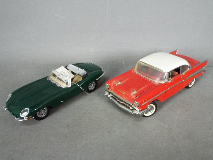 Franklin Mint - A collection of unboxed 124 diecast model cars from Franklin Mint. - Image 3 of 3