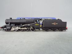 Hornby Dublo - A boxed Hornby Dublo 3-Rail LT25 2-8-0 Class 8F Steam Locomotive and tender Op.No.