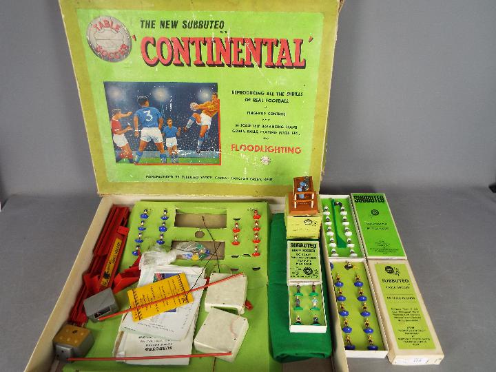 Subbuteo - A collection of vintage Subbuteo including Continental set with floodlighting,