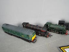 Hornby, Dapol, Bachmann - Five unboxed OO gauge model railway locomotives.