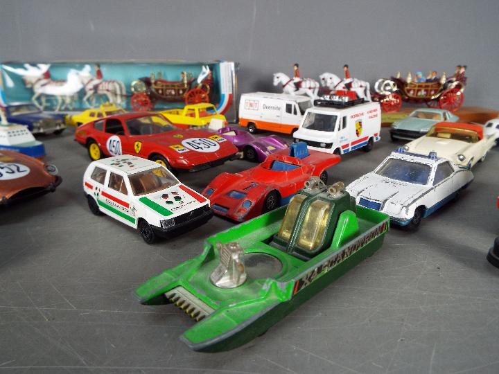 Corgi - Matchbox - Polistil - A collection of over 20 loose diecast vehicles and one boxed - Image 2 of 2