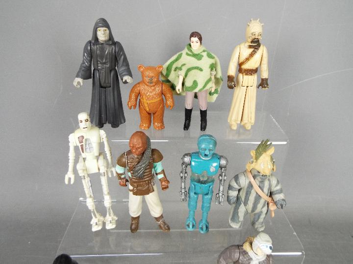 Star Wars - LFL - GMFGI - A collection of 14 loose Star Wars figures including 1984 LFL 3. - Image 2 of 3