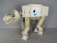 Kenner - Star Wars - 1981 Kenner Star Wars At-At Walker.