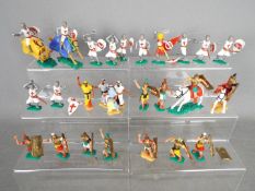 Timpo - A collection of unboxed Timpo plastic figures. Lot includes Romans, Knights and a few Arabs.