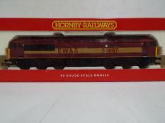 Hornby - an OO gauge diesel electric locomotive class 56 'Port of Hull' op no 56087,