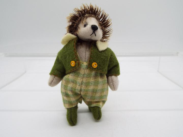 Deb Canham Artist Designs - a Deb Canham Hedgehog entitled Horace issued in a limited edition of - Image 2 of 5