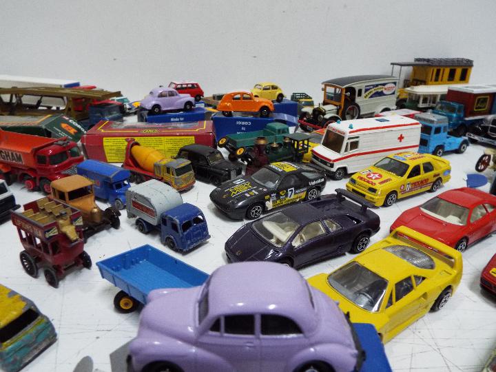 Matchbox - Solido - Corgi - Bburago - A collection of over 50 mostly unboxed diecast models in - Image 6 of 6