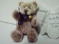 Ruth Bowman - Teddy Bear "Lucinda". Staffordshire England. Purple bow and bell. Limited Edition 3/4.