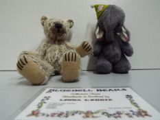 Bluebell Bear by Linda Loggie - "Twinkle" - Limited edition of 1. Certificate included. 15cm high.