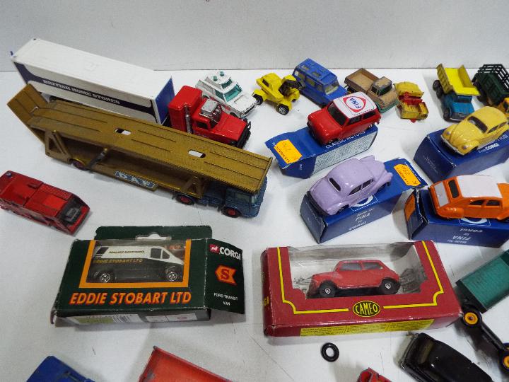 Matchbox - Solido - Corgi - Bburago - A collection of over 50 mostly unboxed diecast models in - Image 2 of 6