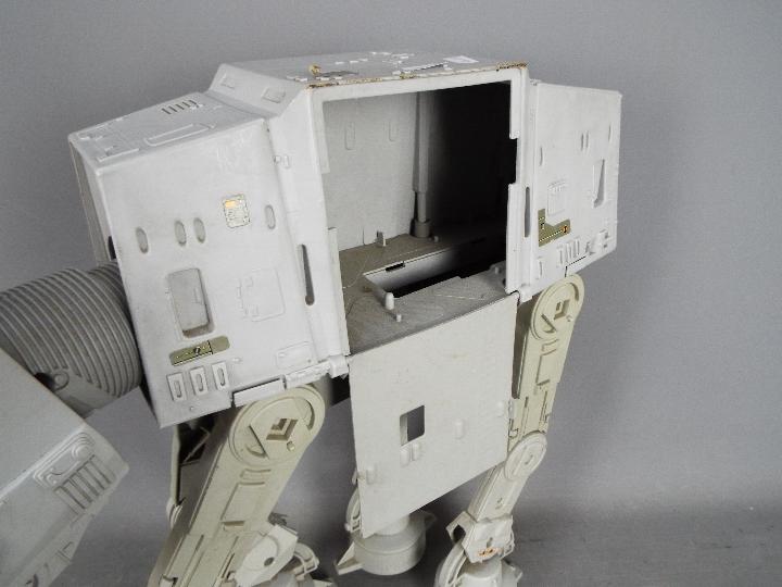 Palitoy, Star Wars - An unboxed vintage Palitoy Star Wars Empire Strikes Back 'At-At, - Image 4 of 4