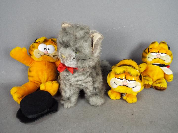Hermman Bears, Garfield - An unboxed Hermann Teddy Original soft plush cat with red ribbon collar,