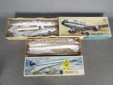Airfix - Two boxed vintage Airfix plastic model aircraft kits in 1:144 scale.
