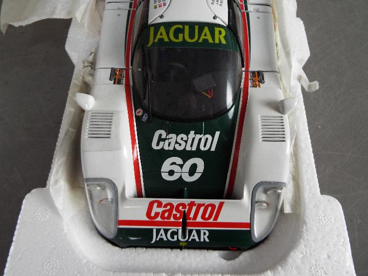 Exoto - Motorbox - Jaguar XJR9 1988 Daytona winner in 1:18 scale. - Image 3 of 5