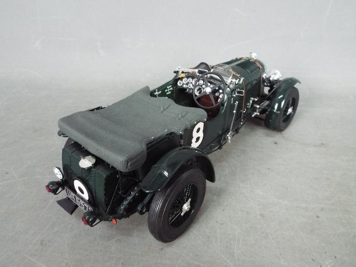 Minichamps - 1930 Bentley 'Blower' 4.5 litre Le Mans in 1:18 scale. - Image 4 of 6