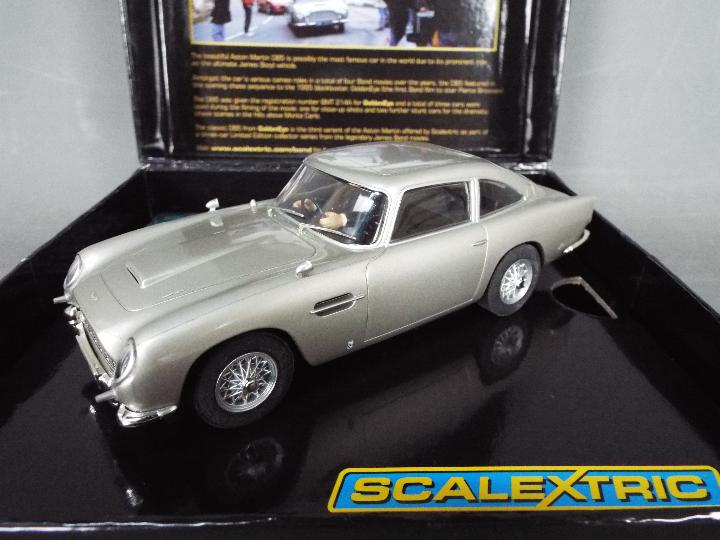 Scalextric - James Bond - Aston Martin DB5 Goldeneye # C3163A. - Image 3 of 6
