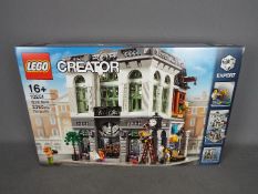 LEGO - 10251 Creator Expert Brick Bank construction set, factory sealed.