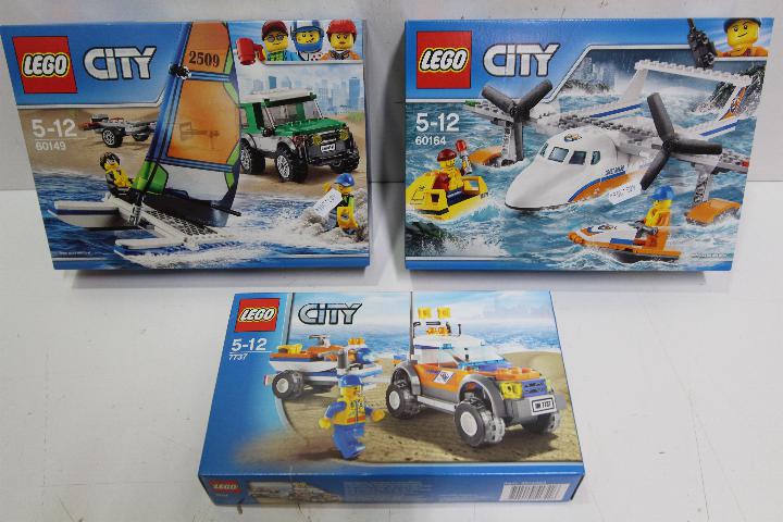 LEGO - Three boxed Lego City sets.