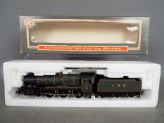 Dapol - A boxed Dapol OO gauge County Class 4-6-0 steam locomotive and tender Op.No.