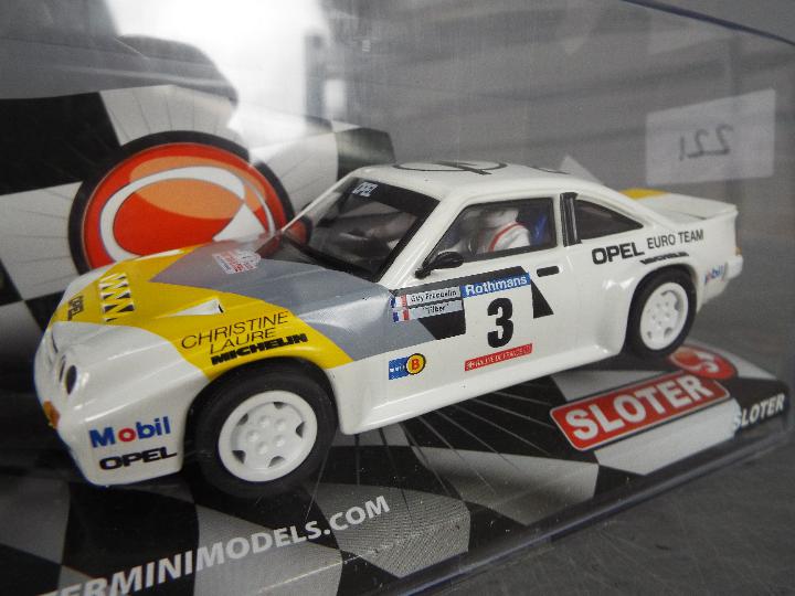 Sloter - 3 x Opel Manta 400 slot cars, # 430103 in Rothmans livery, # 9505 in Opel Team livery, - Image 4 of 4