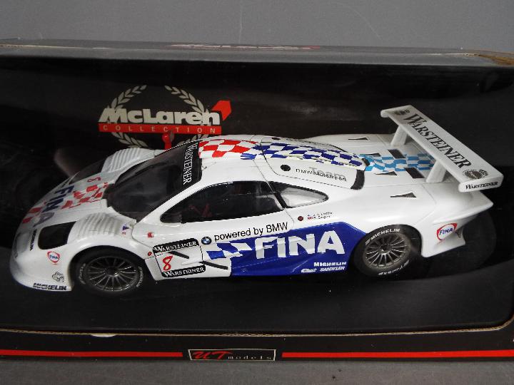 UT Models - McLaren F1 GTR in 1:18 scale # 39710. - Image 2 of 3