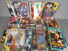 Marvel, Epic Comics, Dark Horse Comics - Over 60 moder age comics, graphic novels and magazines.