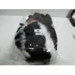 Charlie Bears - Skunk Glove. Factory sealed with tag inside. Bag is 34cm long.