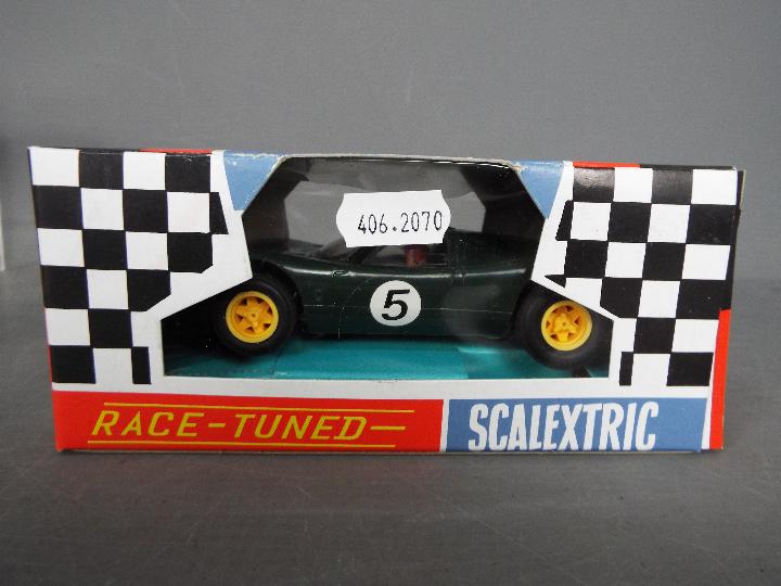 Scalextric - Vintage Lamborghini Miura and 2 x Mirage Ford slot cars in reproduction boxes. - Image 3 of 5