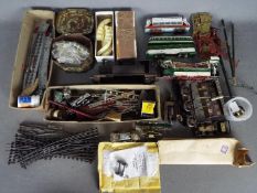Bachmann, Hadfield, Others - A quantity of parts, bodies,