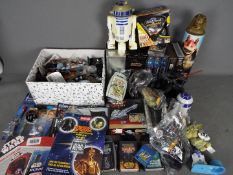 Star Wars, Hasbro, Kellogs, Other - A quantity of mainly unboxed Star Wars toy, games,