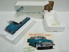 Danbury Mint - 1955 Chevrolet Nomad in 1:24 scale,