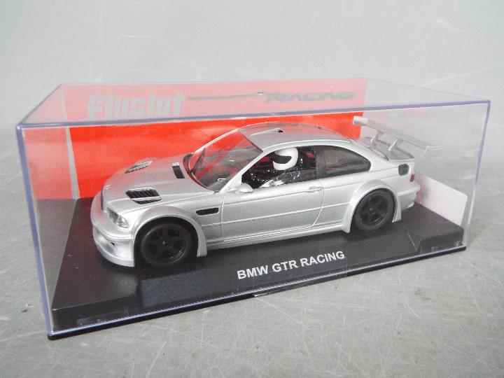 Flyslot - 2 x BMW 3 series racing models, # F21201 BMW 320 racing in white, - Image 2 of 3