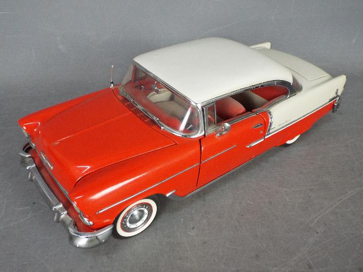 Danbury Mint - 2 x 1:16 scale 1955 Chevrolet Bel Air models, both have some damage, - Image 4 of 5