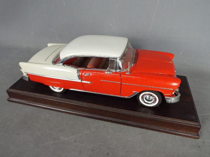 Danbury Mint - 2 x 1:16 scale 1955 Chevrolet Bel Air models, both have some damage, - Image 3 of 5