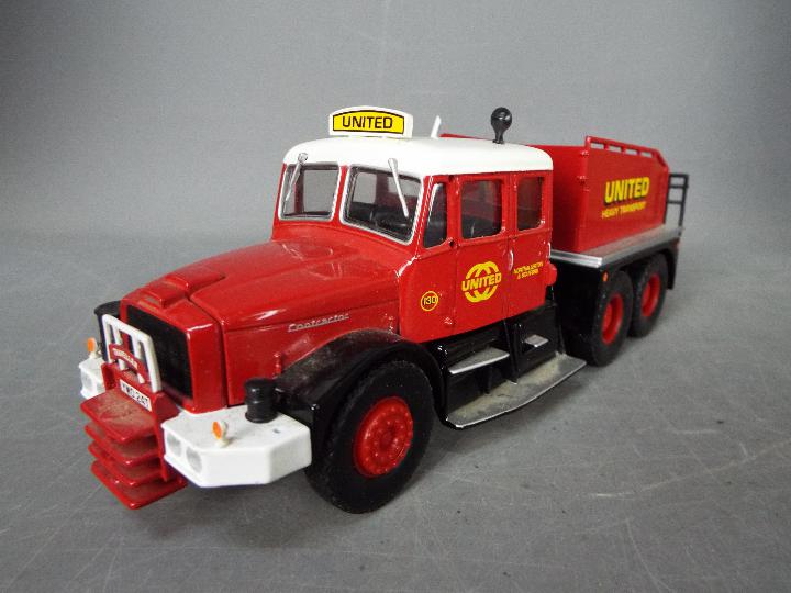 Corgi Heavy Haulage - A boxed Limited Edition Corgi Heavy Haulage CC12307 Scammell Contractor, - Image 4 of 6
