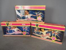 3 x boxed Pedigree Sindy active ballerina dolls 2 x blonde 1 x brunette Lot descriptions reflect