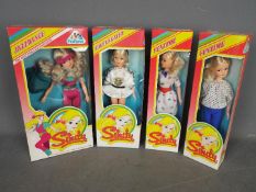 Sindy - 4 x boxed vintage Pedigree Sindy dolls, Funtime x2,
