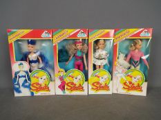 Sindy - 4 x boxed vintage Pedigree Sindy dolls, Snow Princess, Ballerina,
