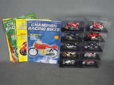 DeAgostini - A collection of 10 boxed 1:24 scale motorcycles by DeAgostini.