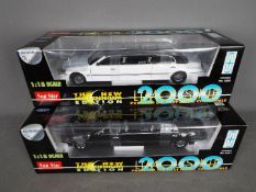 Sunstar - 2 x Lincoln Town Car stretched limousines in 1:18 scale from the 'New Millenium Edition'