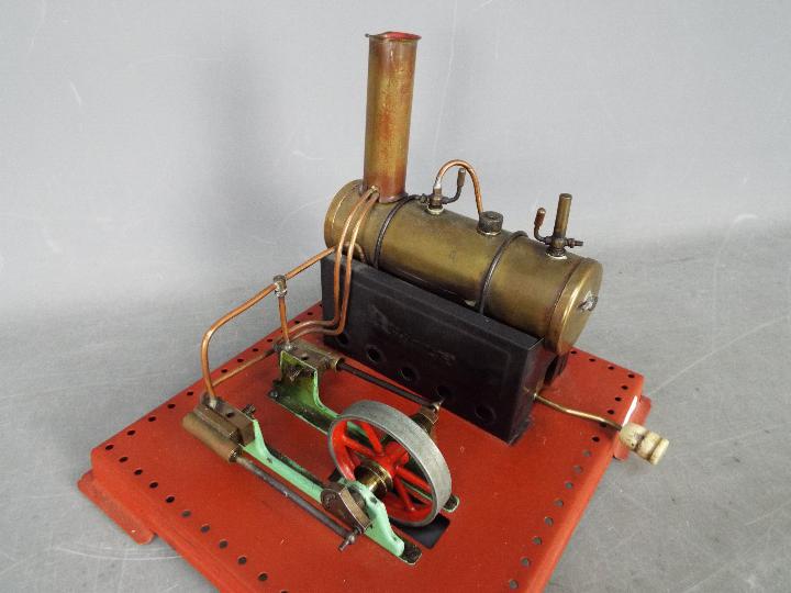 Mamod - An unboxed and unmarked stationary steam engine (possibly by Mamod). - Image 2 of 3