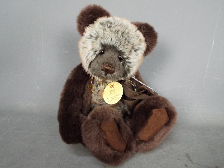 Charlie Bears - 2 x Bears, Benji and Jimmy designed by Isabelle Lee. #CB183958, #CB183729. - Image 3 of 4