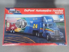 Monogram SnapTite - a Dupont Automotive Finishes Race-Rig #1704, Skill 2,