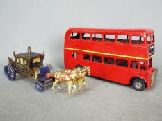 Triang Mini, tinplate - An unboxed Triang Minic Tinplate Clockwork Routemaster Bus.