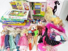 Mattell - Barbie - A coven of 10 x Barbie dolls,